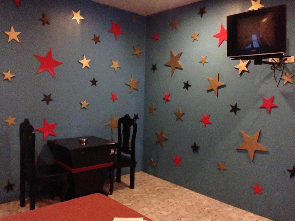 Hollywood Drive-In Hotel Baguio City Zewnętrze zdjęcie