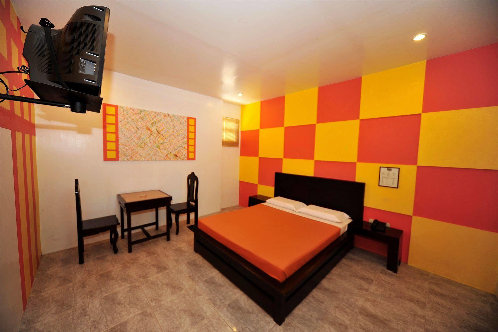 Hollywood Drive-In Hotel Baguio City Zewnętrze zdjęcie